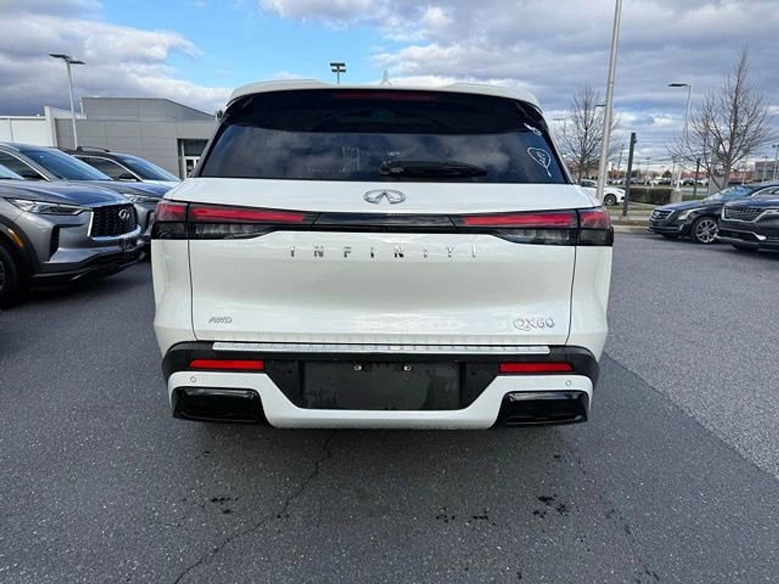 2023 INFINITI QX60 LUXE AWD