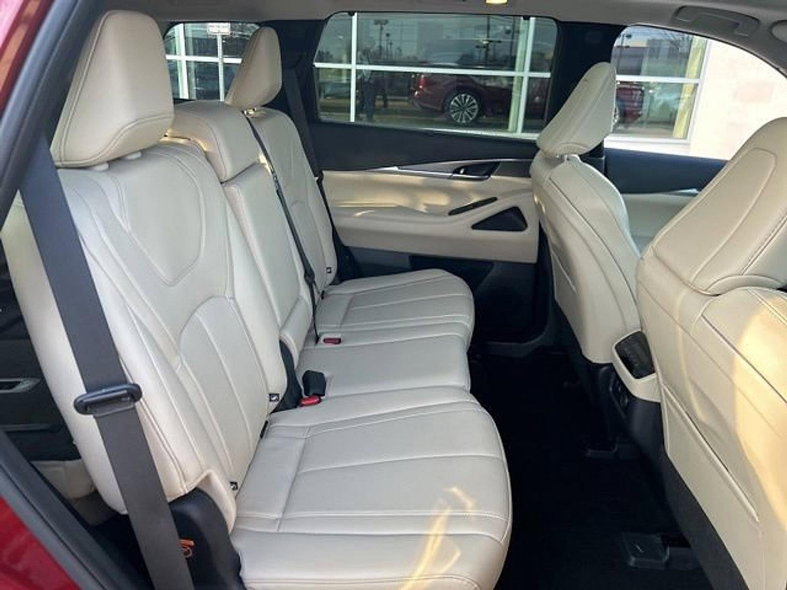 2024 INFINITI QX60 LUXE AWD