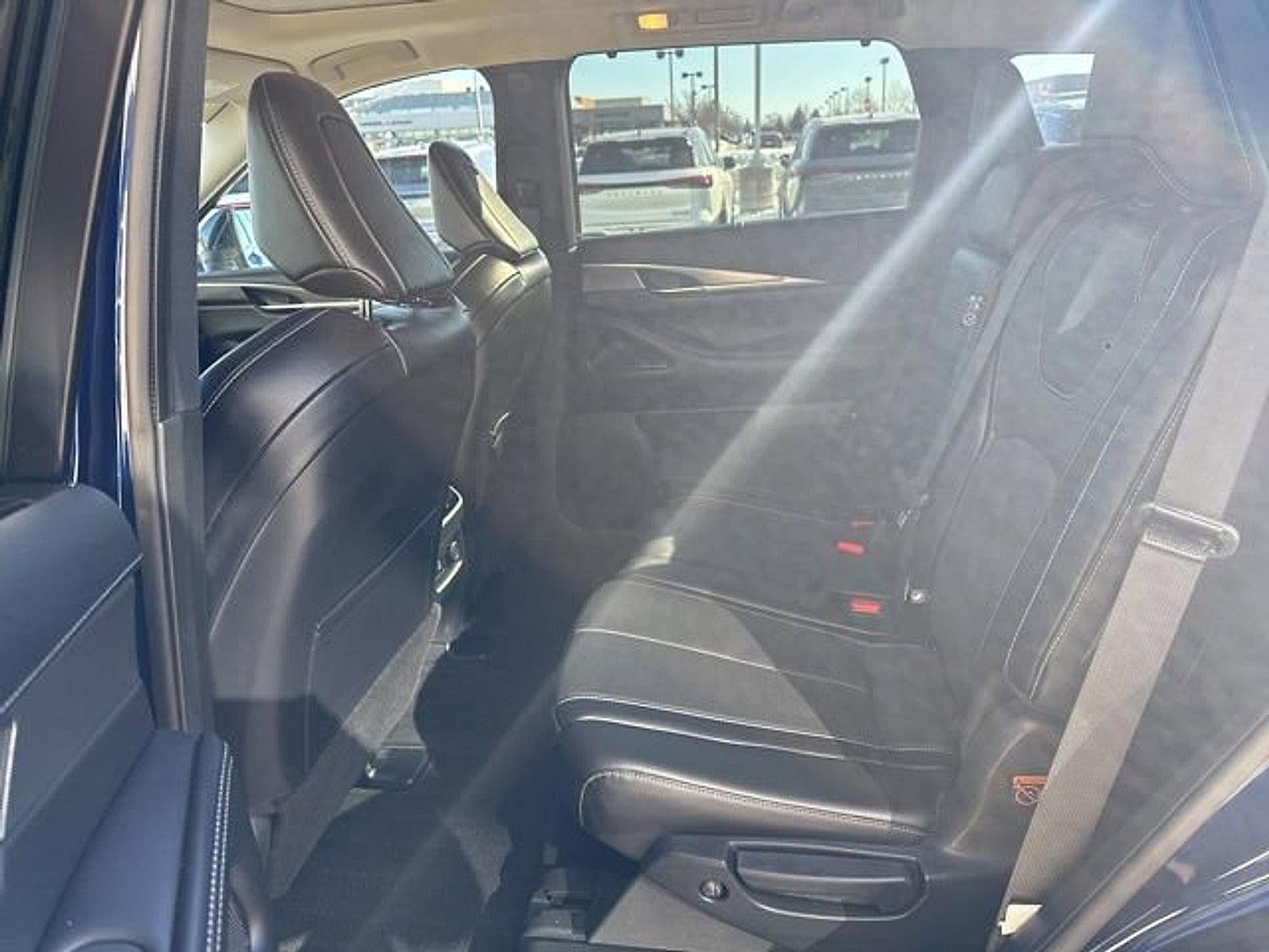 2023 INFINITI QX60 LUXE AWD