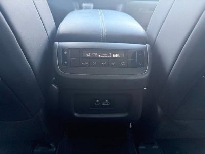 2022 Nissan Pathfinder SL 4WD
