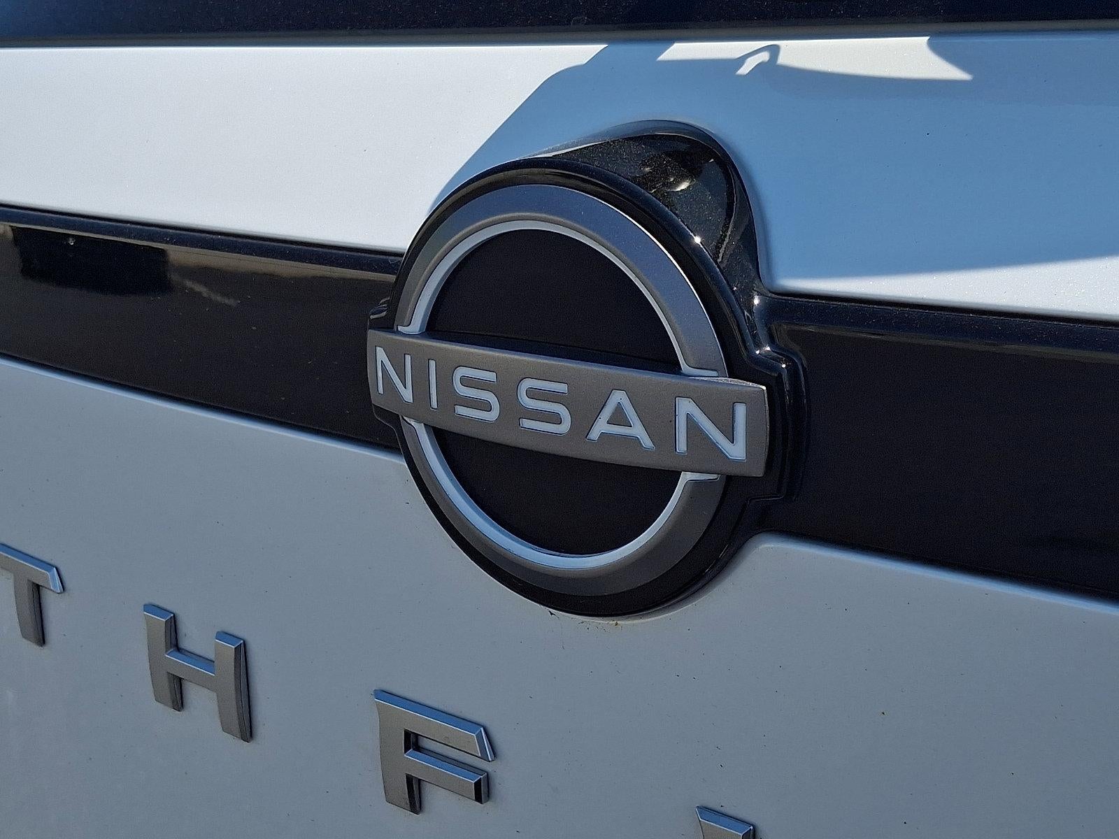 2025 Nissan Pathfinder SL 4WD