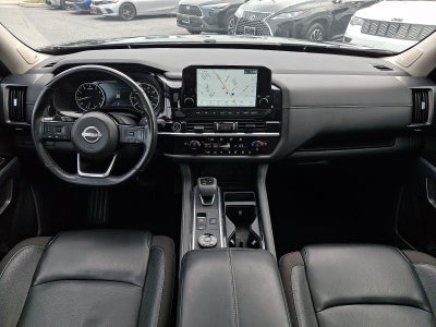 2024 Nissan Pathfinder SL 4WD