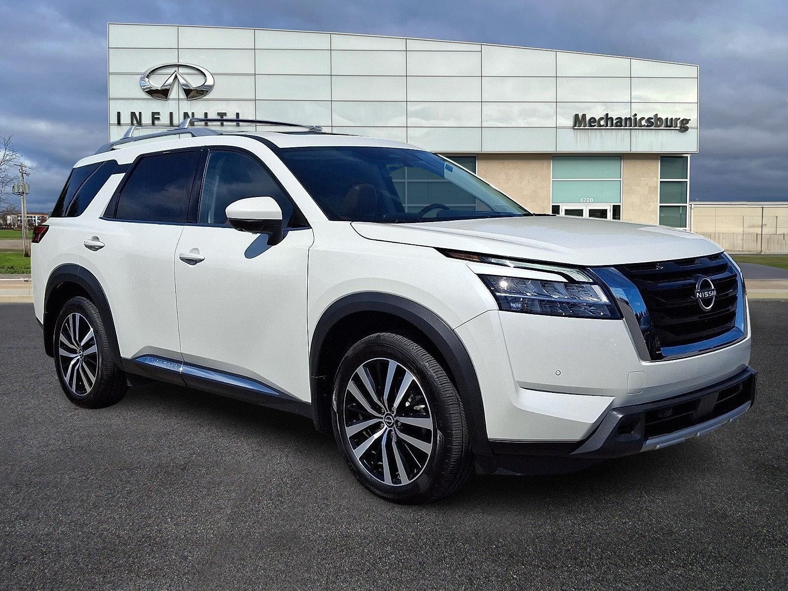 2023 Nissan Pathfinder Platinum 4WD