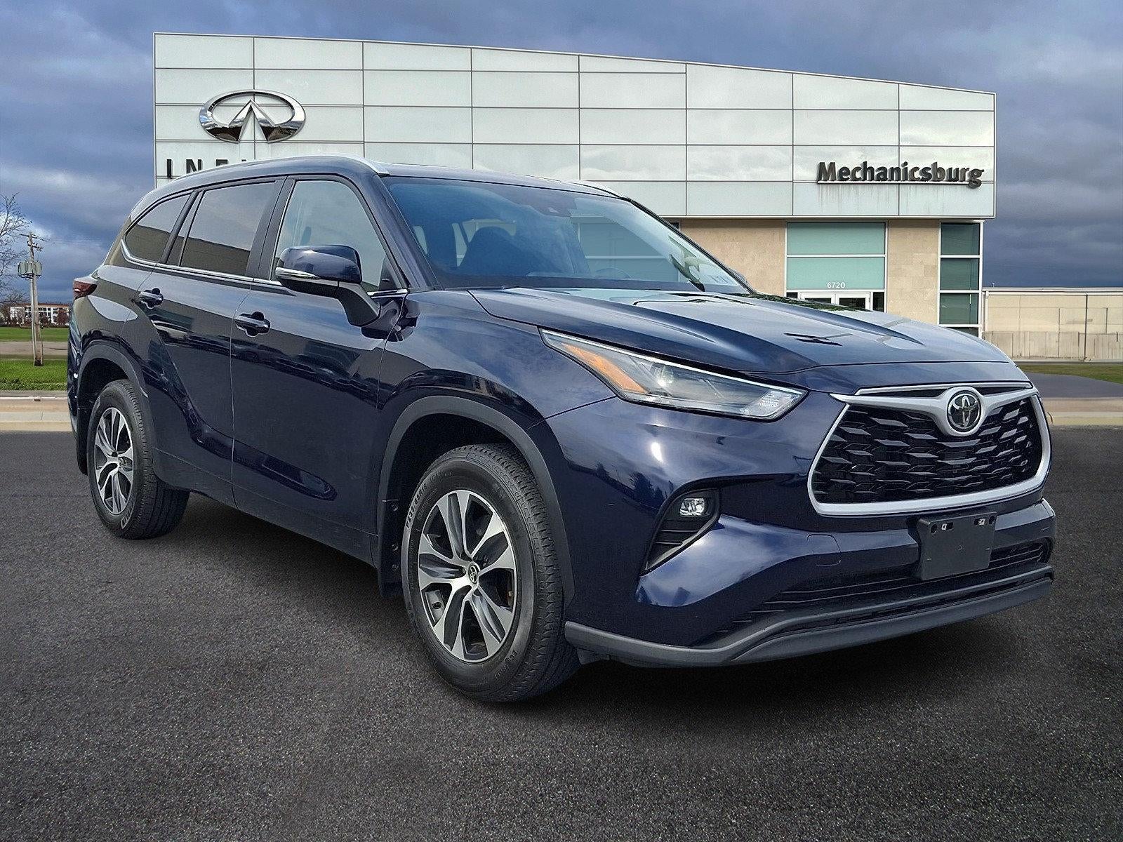 2025 Toyota Highlander XLE AWD (Natl)