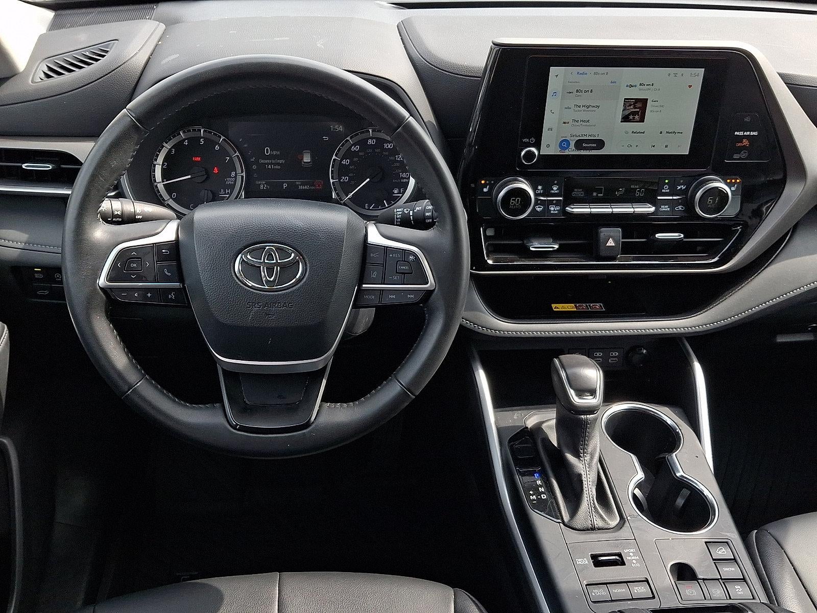 2025 Toyota Highlander XLE AWD (Natl)