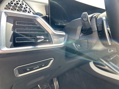 2026 BMW X7 xDrive40i Sports Activity Vehicle