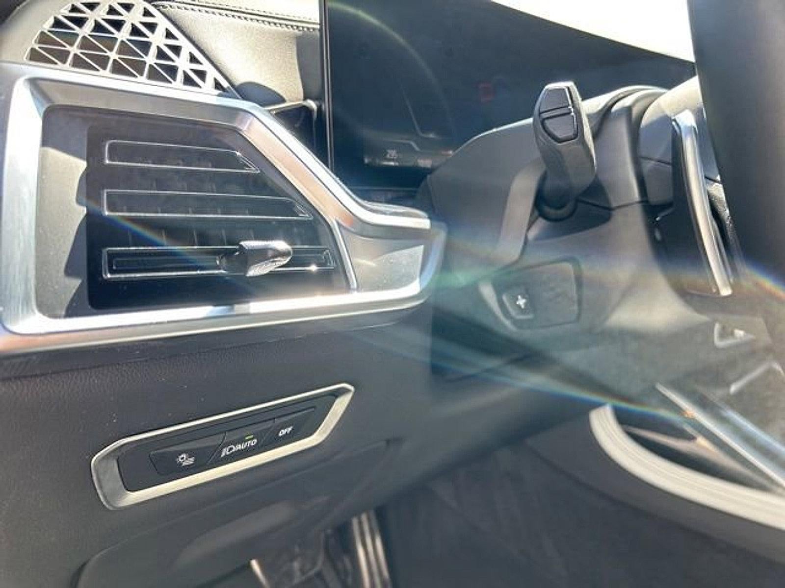 2026 BMW X7 xDrive40i Sports Activity Vehicle