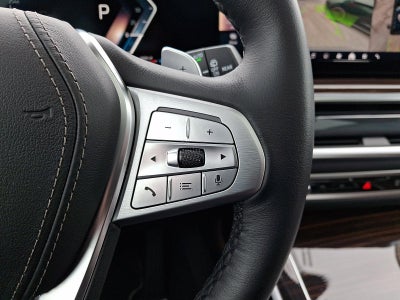 2026 BMW X7 xDrive40i Sports Activity Vehicle