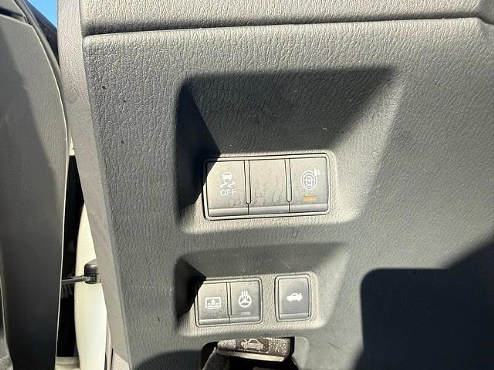 2019 INFINITI Q70 3.7 LUXE AWD