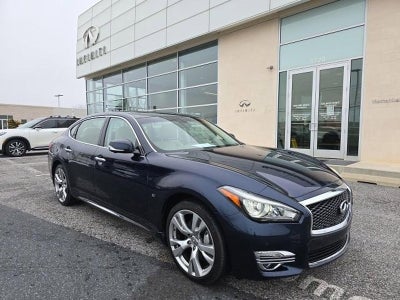 2017 INFINITI Q70L 3.7 AWD
