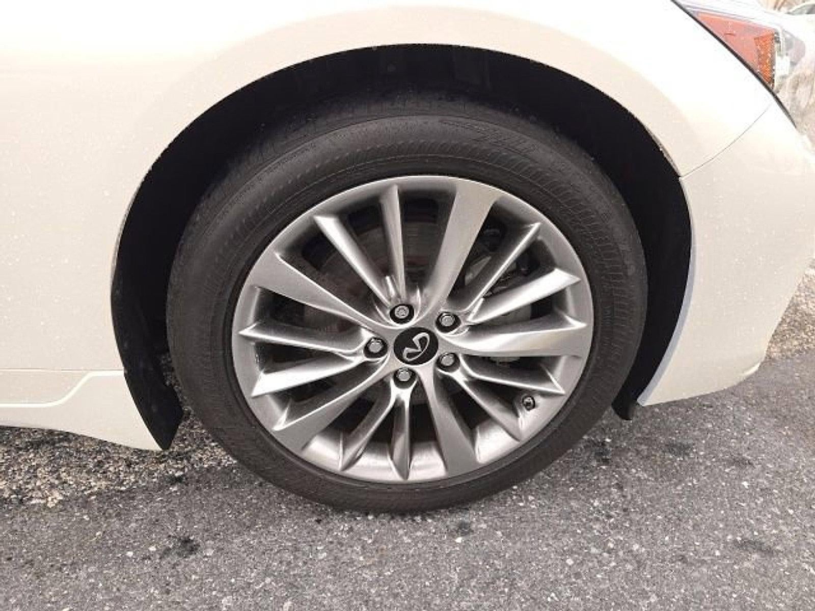 2022 INFINITI Q50 LUXE AWD