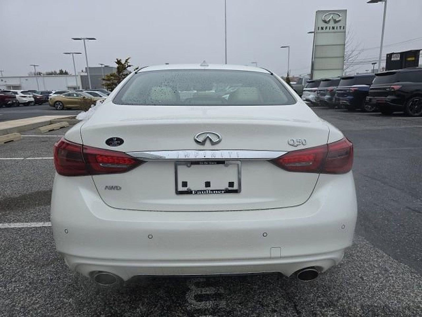 2022 INFINITI Q50 LUXE AWD