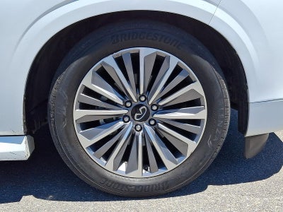 2025 INFINITI QX80 SENSORY AWD