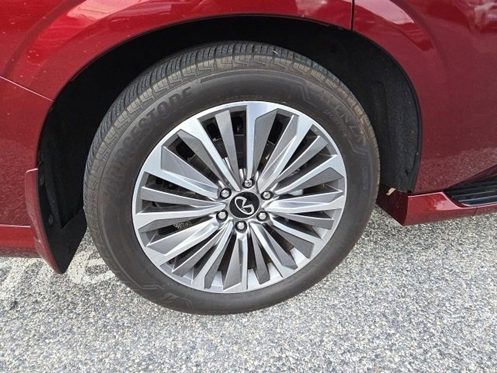 2025 INFINITI QX80 SENSORY AWD