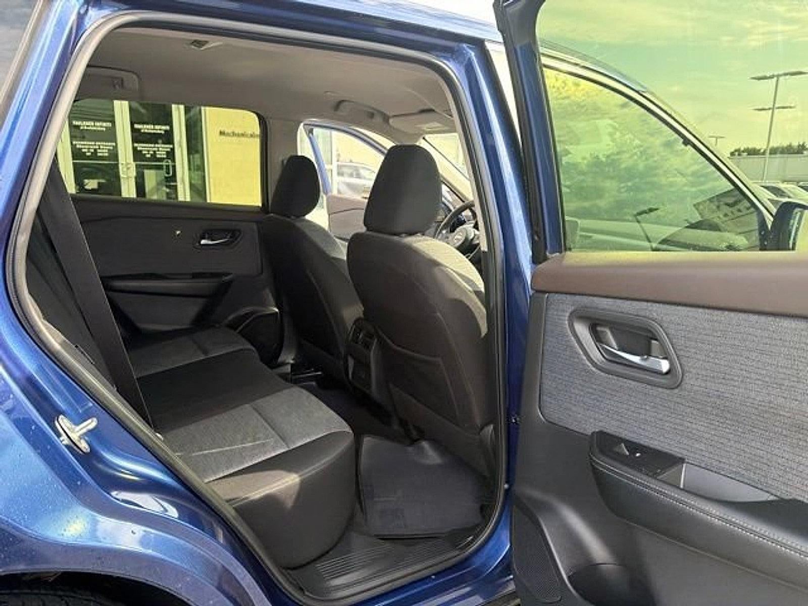 2023 Nissan Rogue AWD SV