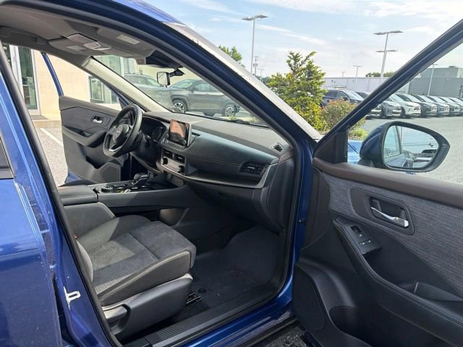 2023 Nissan Rogue AWD SV