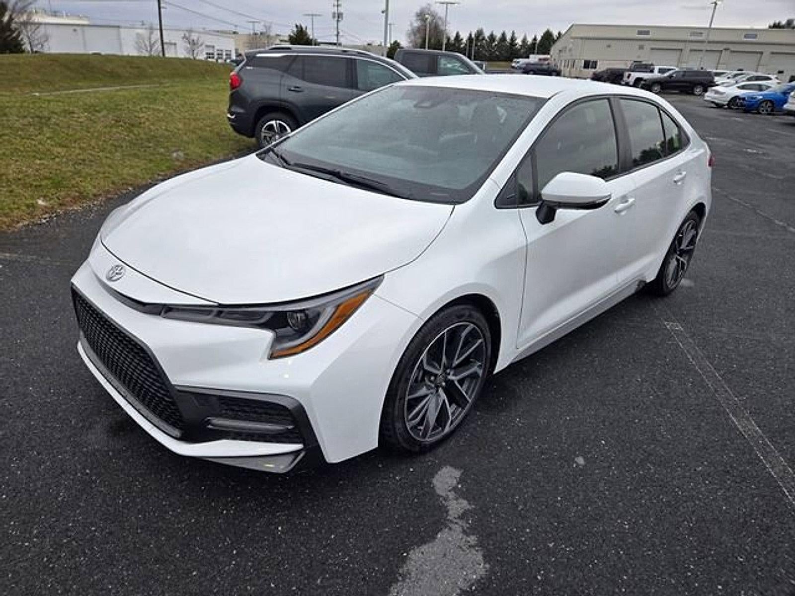 2022 Toyota Corolla SE CVT (Natl)