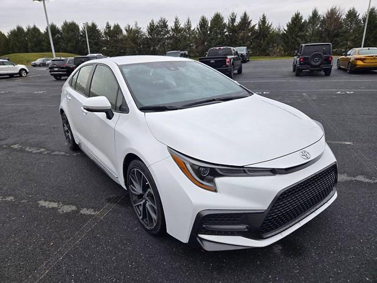 2022 Toyota Corolla SE CVT (Natl)