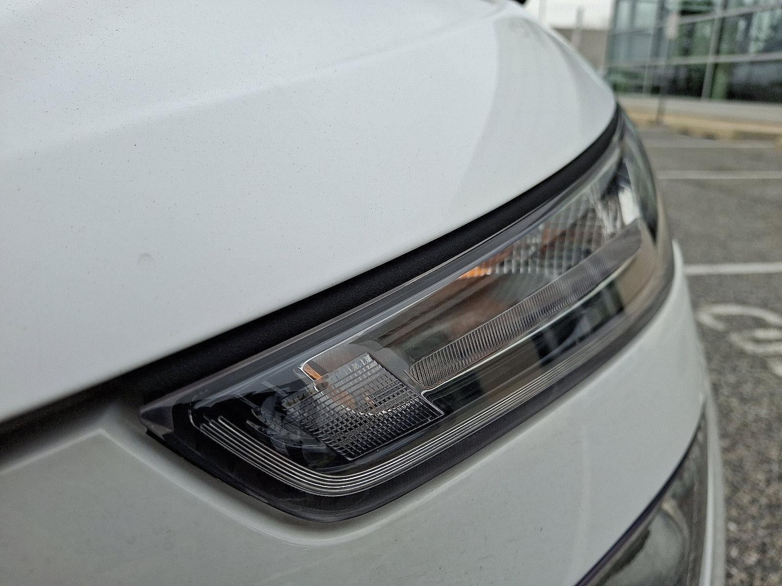 2022 Hyundai VENUE SEL IVT