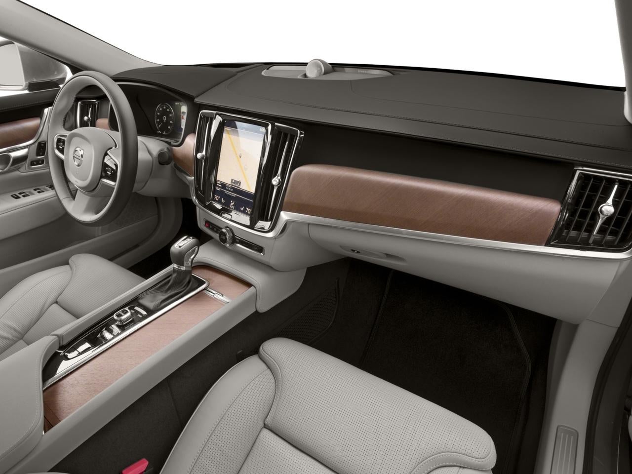 2017 Volvo S90 T6 AWD Momentum