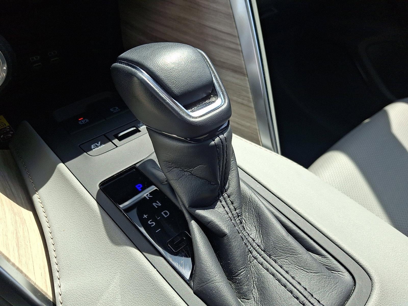 2023 Toyota Venza Limited AWD (Natl)