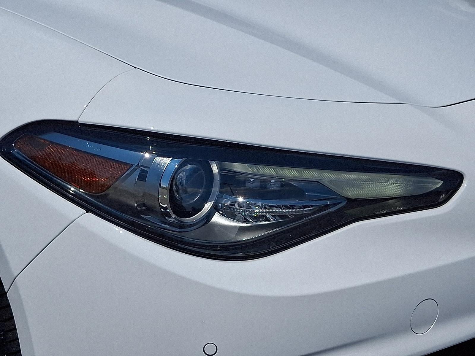 2022 Alfa Romeo Giulia Veloce AWD