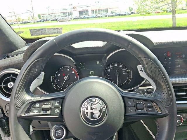 2022 Alfa Romeo Stelvio Veloce AWD
