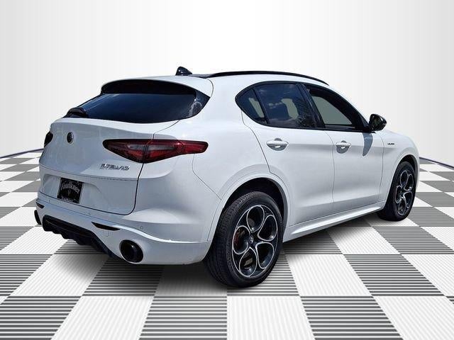 2022 Alfa Romeo Stelvio Veloce AWD