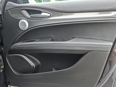 2022 Alfa Romeo Stelvio Quadrifoglio AWD