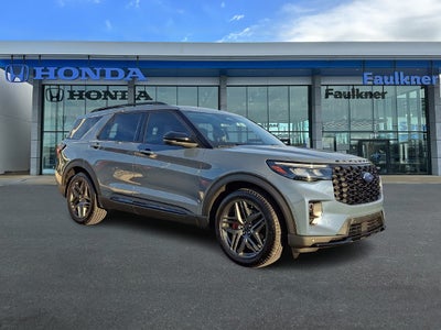 2025 Ford Explorer ST RWD
