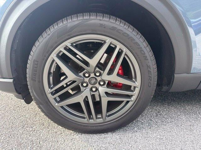 2025 Ford Explorer ST RWD