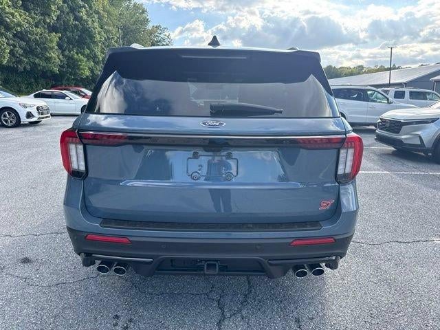 2025 Ford Explorer ST RWD