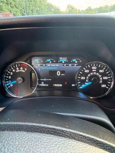 2017 Ford F-150 Lariat 4WD SuperCrew 5.5' Box