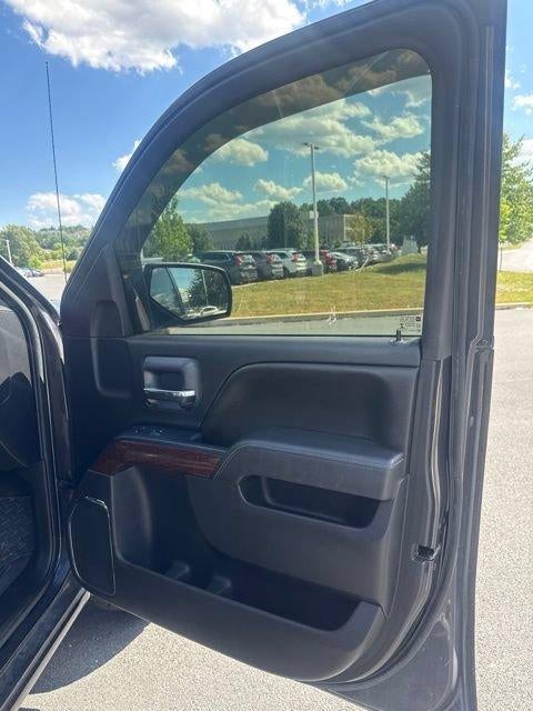 2016 GMC Sierra 1500 Double Cab Standard Box 4-Wheel Drive SLT