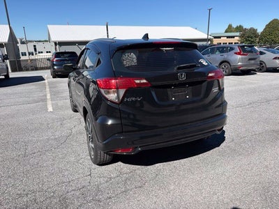 2019 Honda HR-V Sport **LOW MILES
