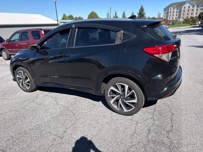 2019 Honda HR-V Sport **LOW MILES