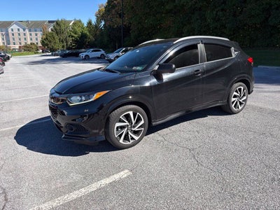 2019 Honda HR-V Sport **LOW MILES