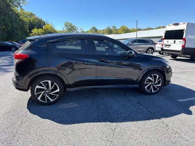 2019 Honda HR-V Sport **LOW MILES
