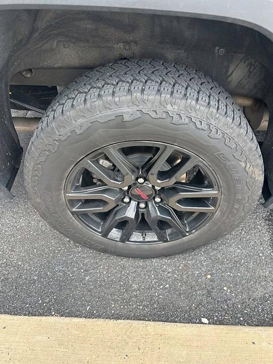 2025 GMC Sierra 1500 Crew Cab Short Box 4-Wheel Drive Elevation 3SB