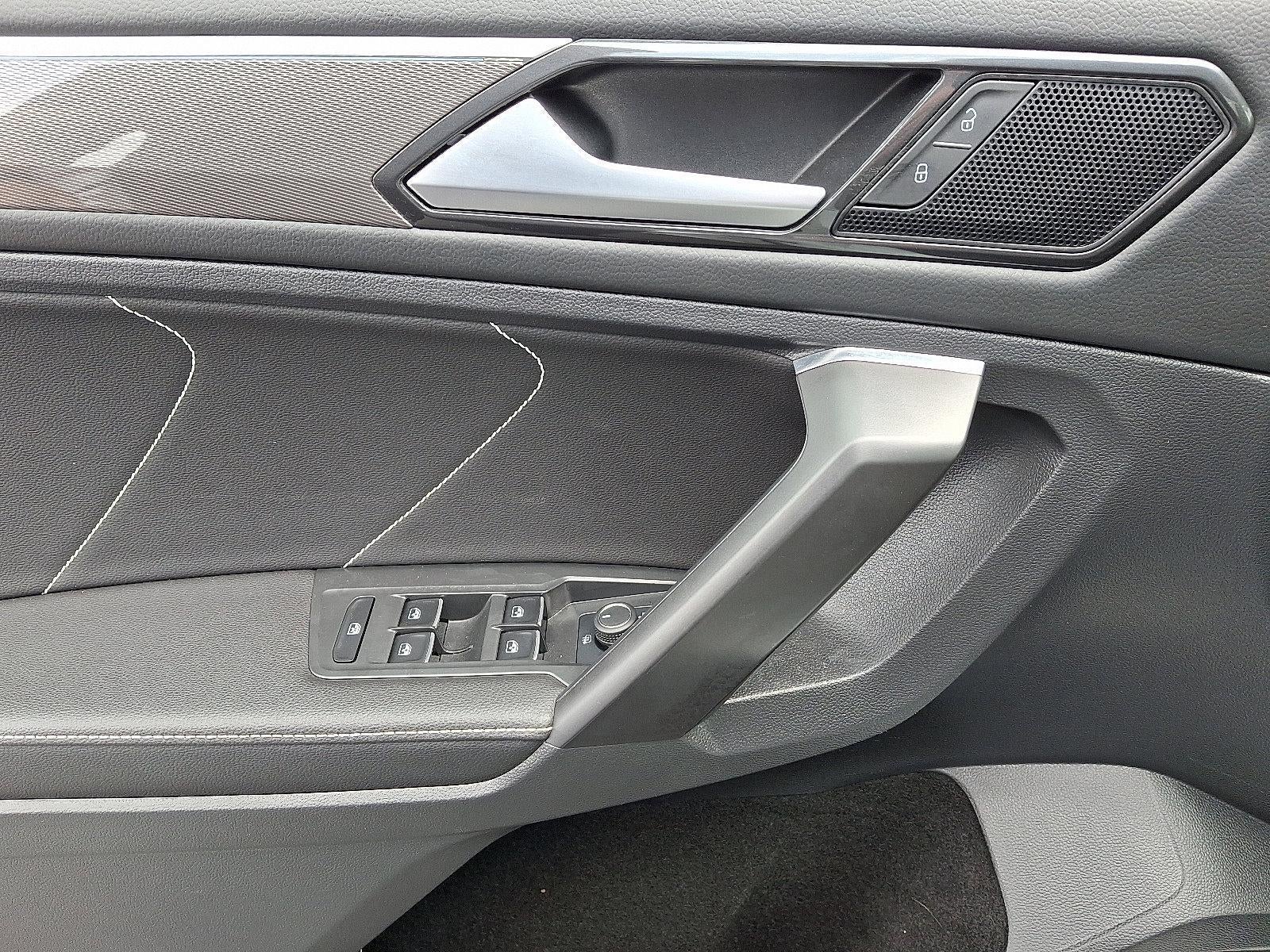 2023 Volkswagen Tiguan 2.0T SE R-Line Black 4MOTION