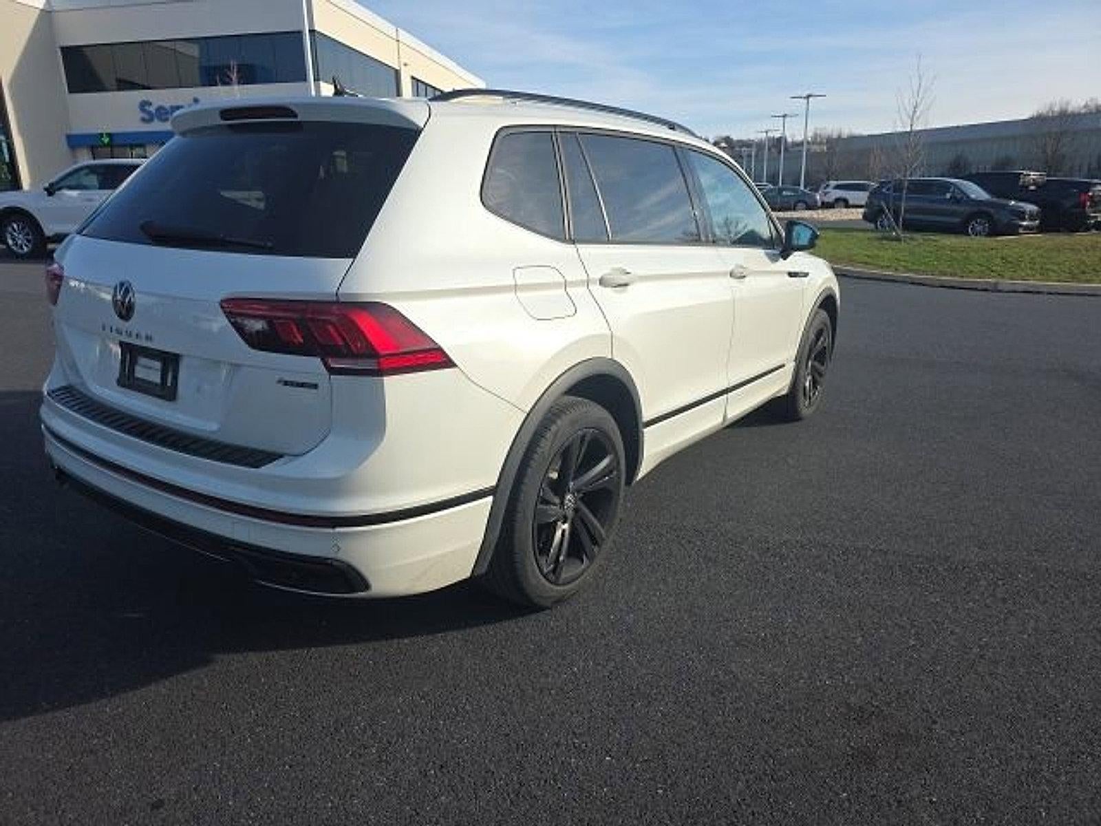 2023 Volkswagen Tiguan 2.0T SE R-Line Black 4MOTION