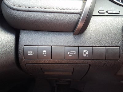 2020 Toyota Camry SE Auto AWD (Natl)