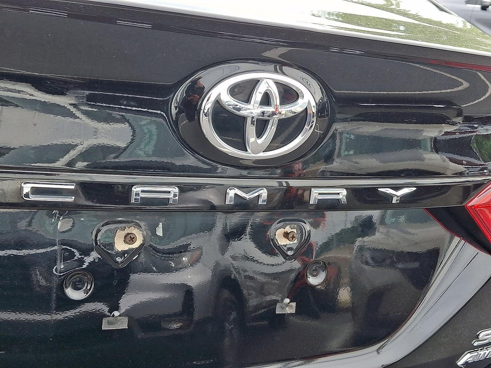 2020 Toyota Camry SE Auto AWD (Natl)