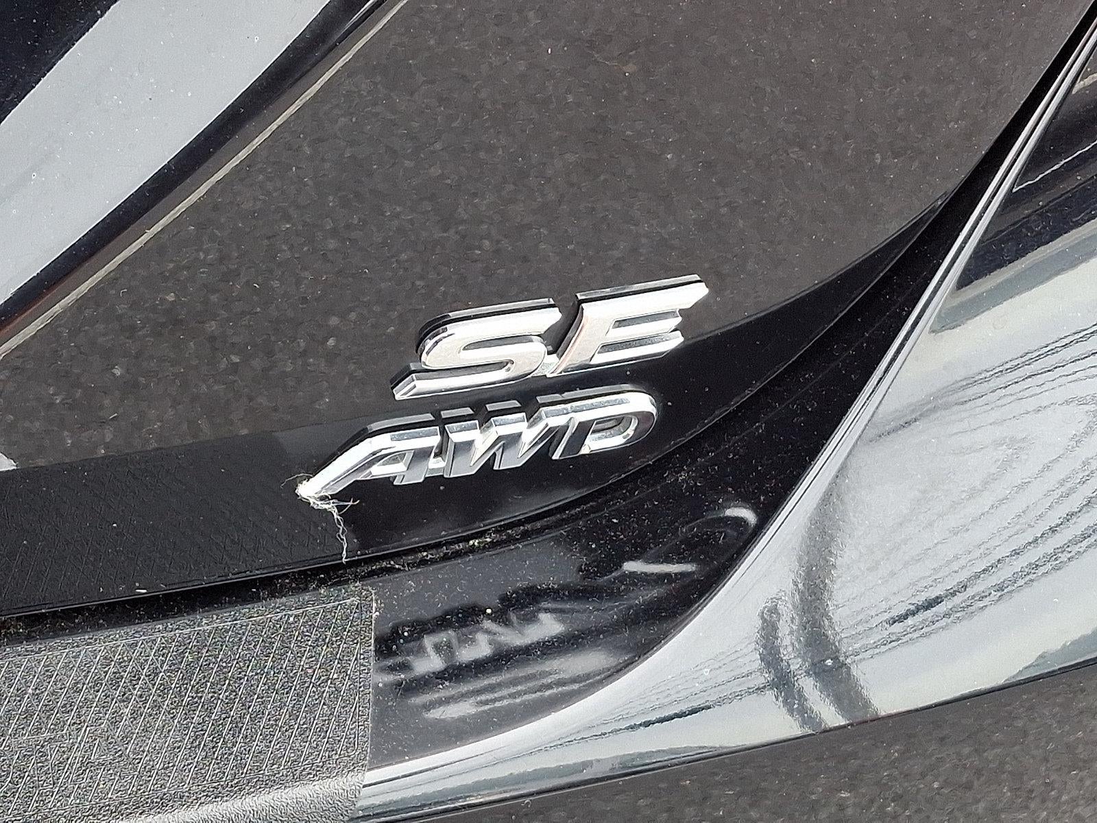 2020 Toyota Camry SE Auto AWD (Natl)