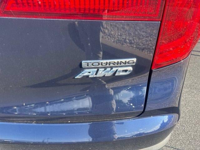 2016 Honda Pilot AWD Touring with DVD Rear Entertainment System and Navigation