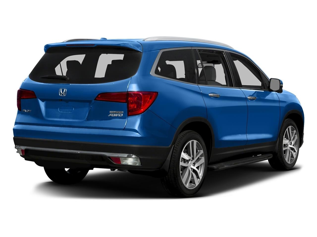 2016 Honda Pilot AWD Touring with DVD Rear Entertainment System and Navigation
