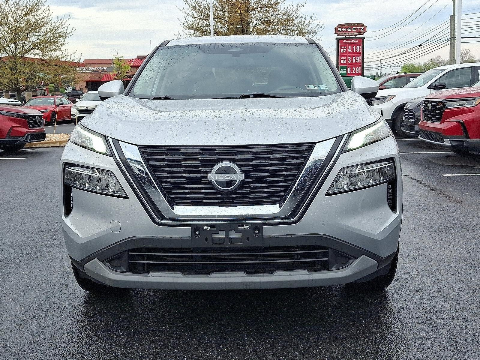 2023 Nissan Rogue FWD SV