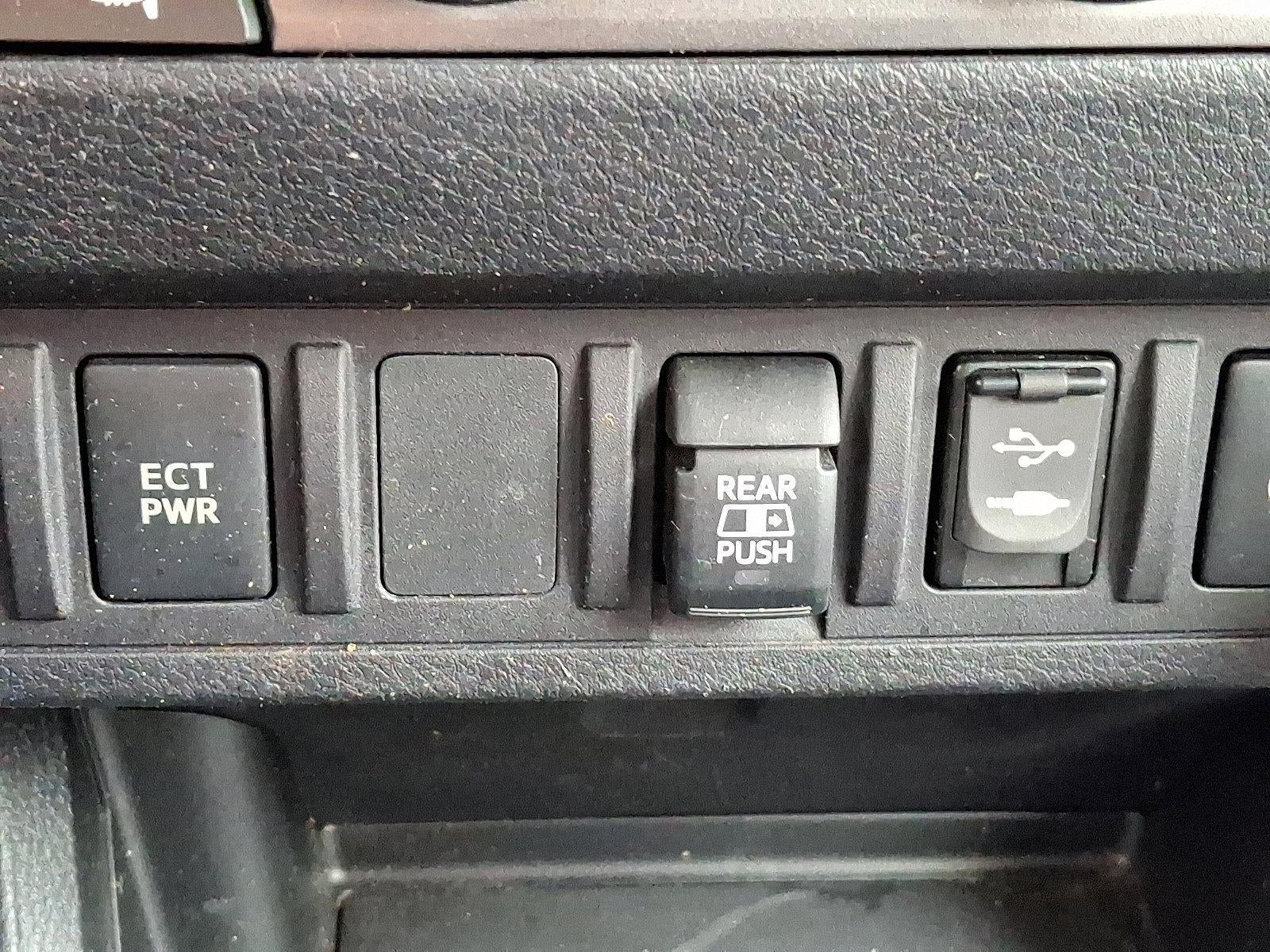 2019 Toyota Tacoma 4WD 4WD SR Double Cab 5' Bed V6 MT (GS)