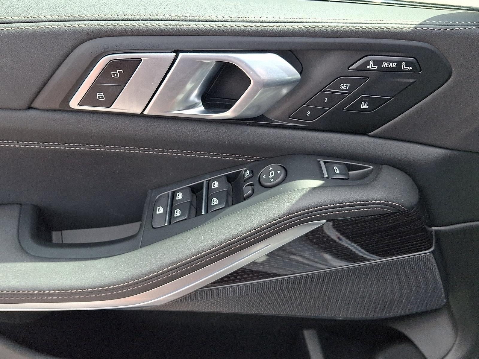 2026 BMW X7 xDrive40i Sports Activity Vehicle