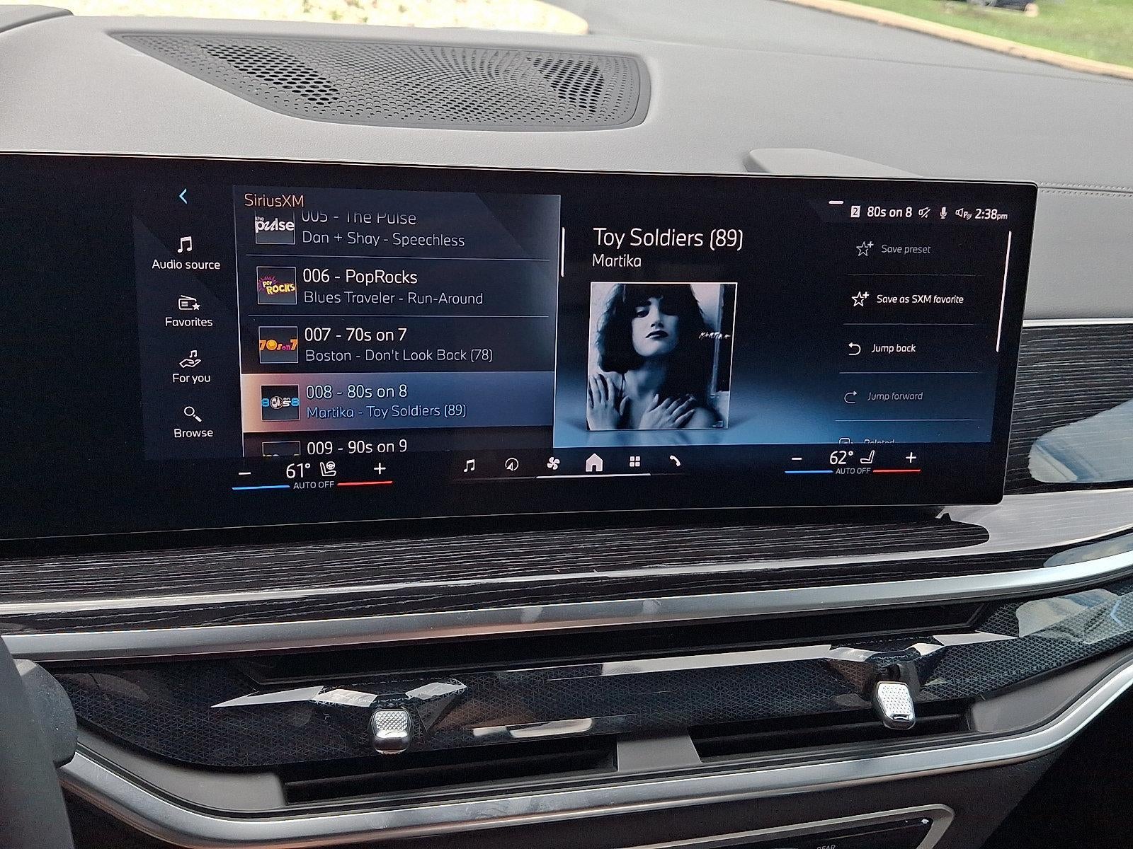 2026 BMW X7 xDrive40i Sports Activity Vehicle